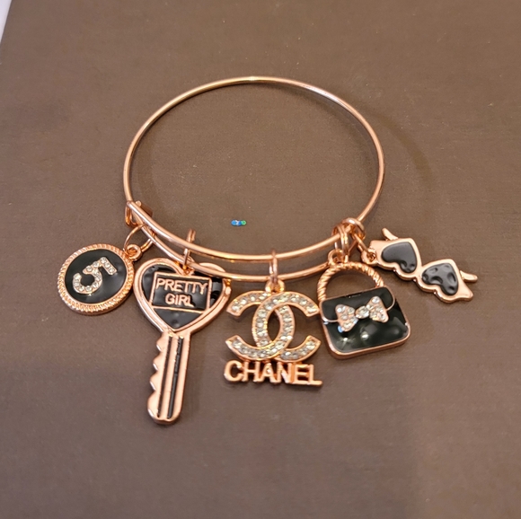 With Love, Elle Jewelry - Expandable Stainless Steel Bangle Bracelet Rose Gold 55mm Fashion Jewelry